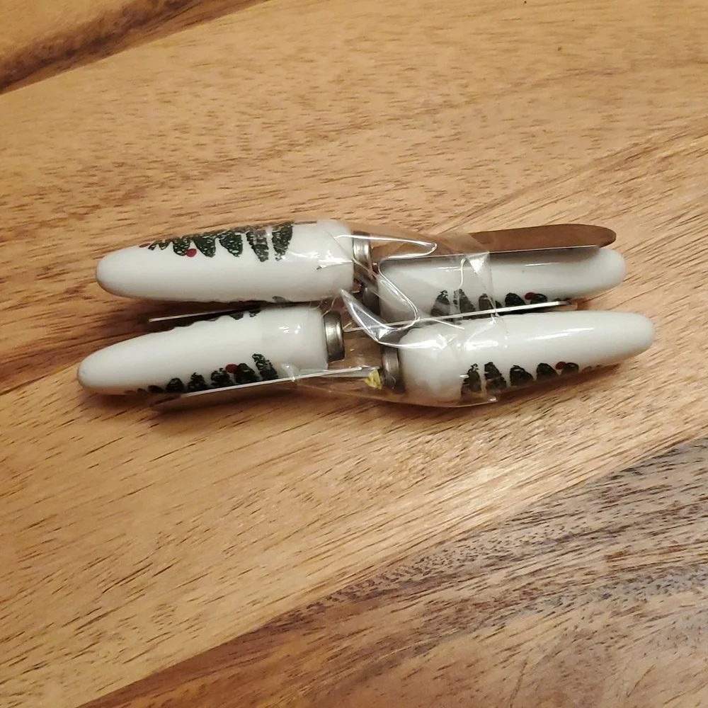 Boston Warehouse Butter Spreader